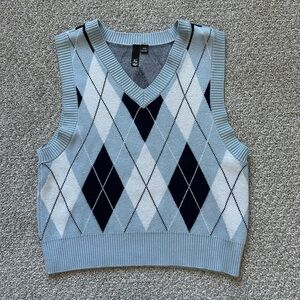 Blue sweater vest 💙